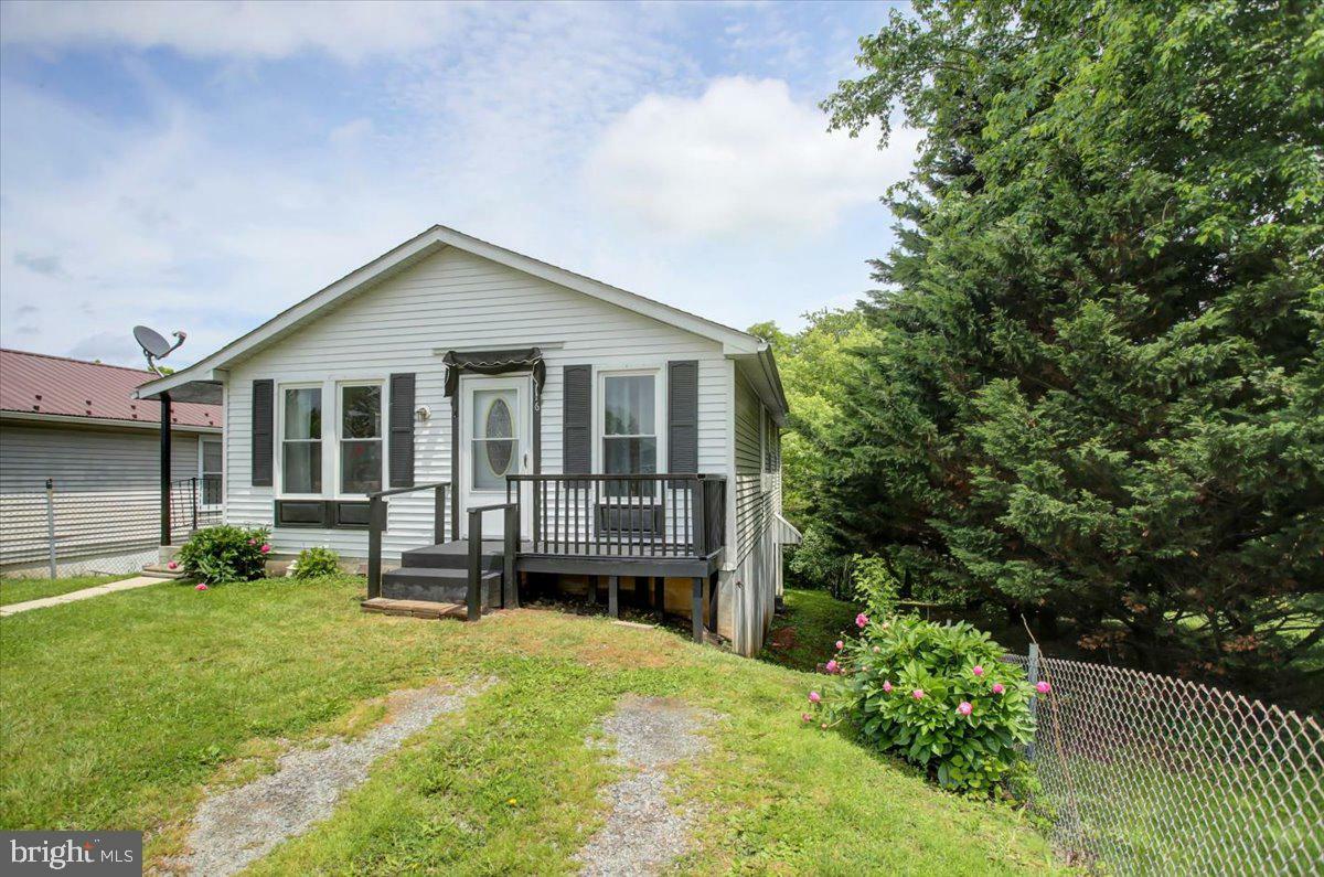 Property Photo: 116 Fairview Drive MD 21750