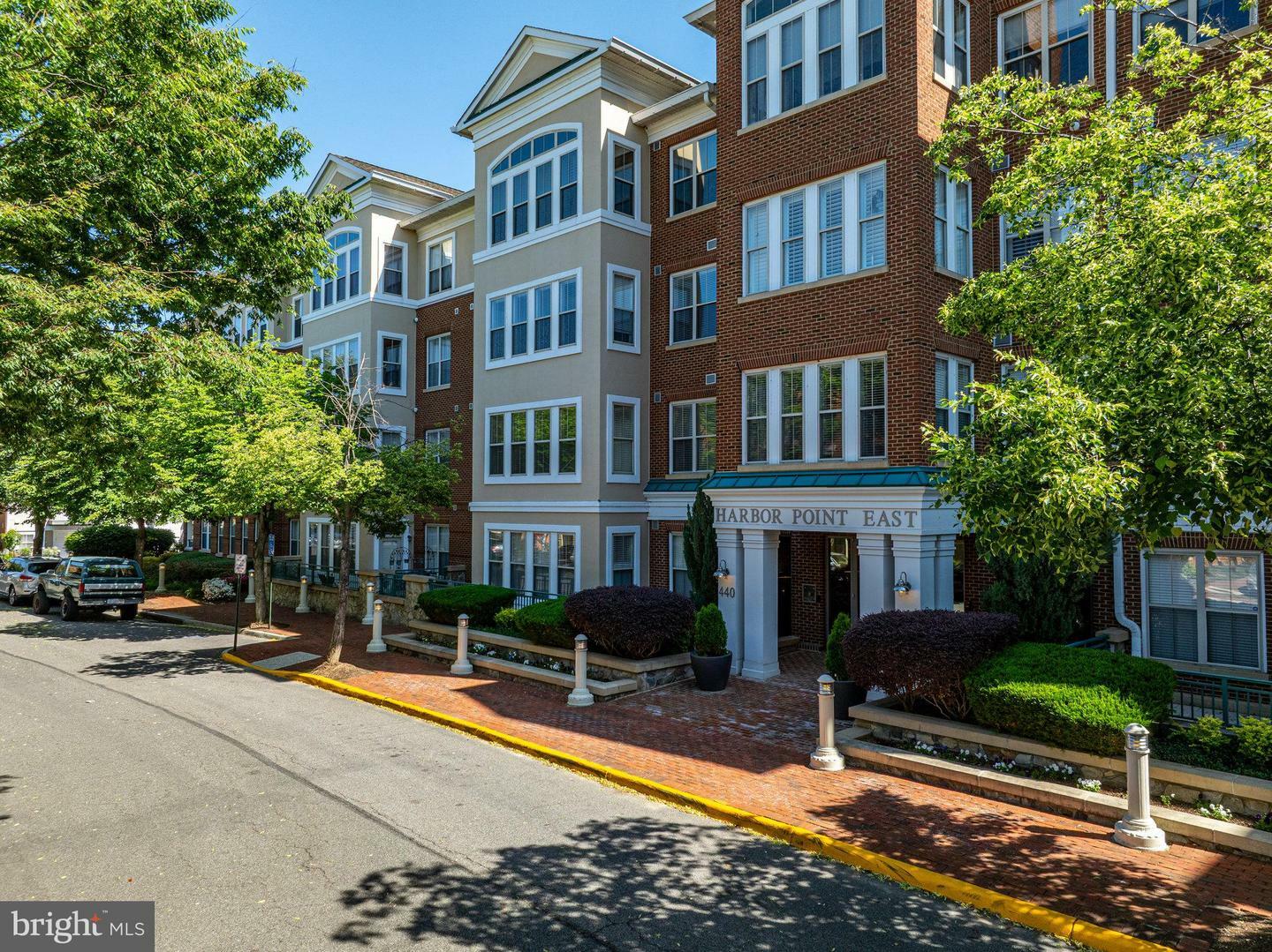 Property Photo:  440 Belmont Bay Drive 406  VA 22191 