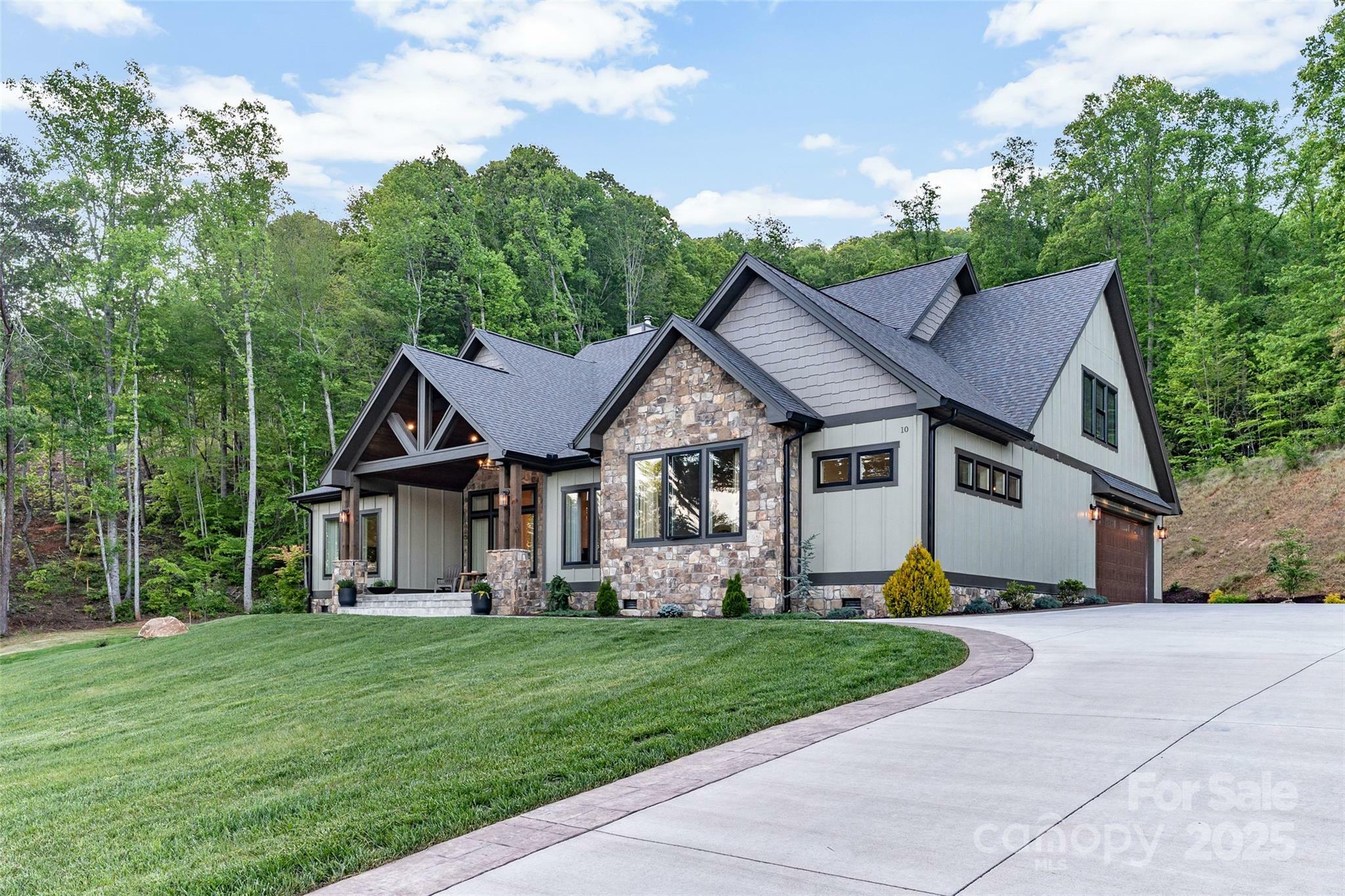 10 Slate Drive  Candler NC 28715 photo