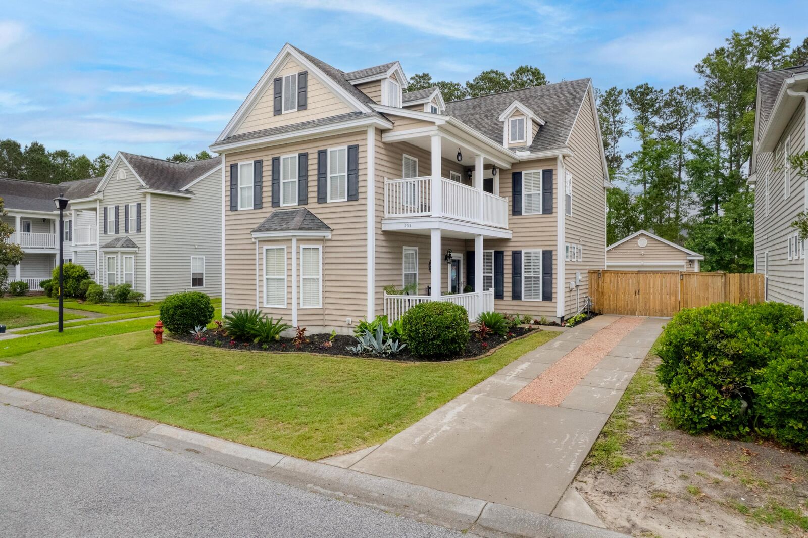 Property Photo:  234 Cameron Street  SC 29486 