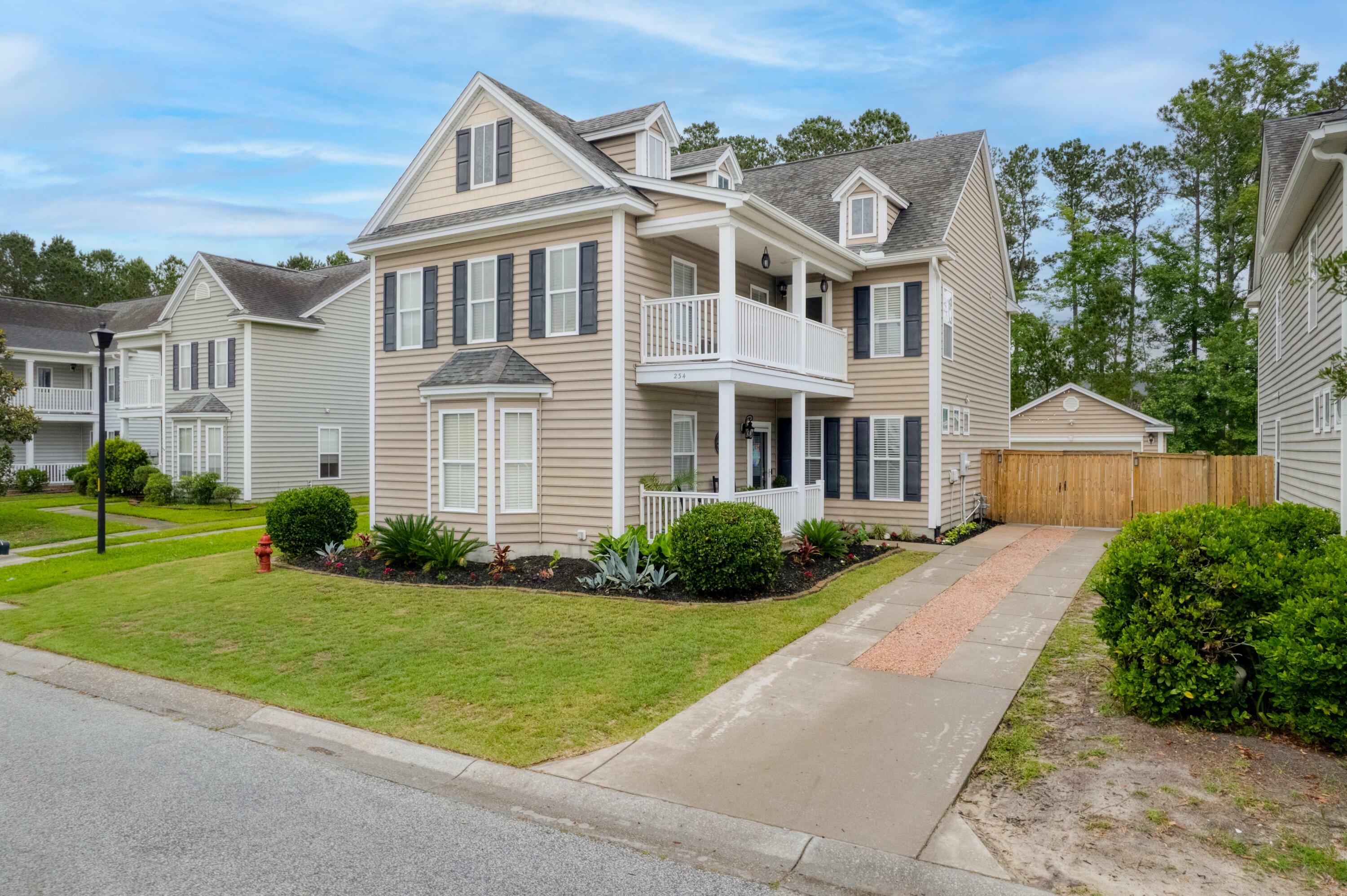 Property Photo: 234 Cameron Street SC 29486