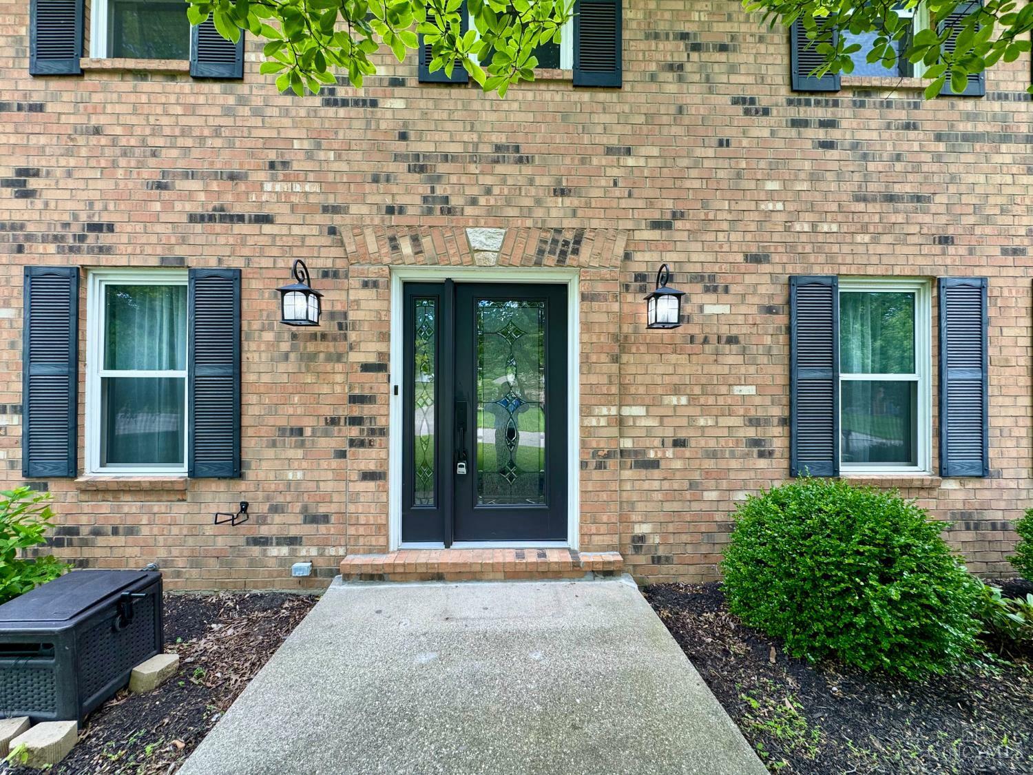 Property Photo: 6859 Windwood Drive OH 45241