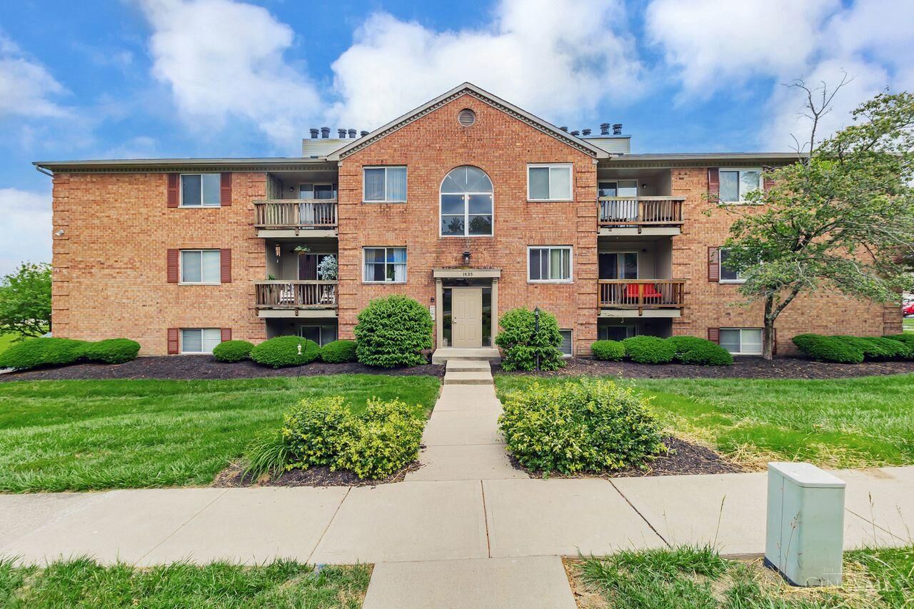 Property Photo:  1635 Gelhot Drive  OH 45014 