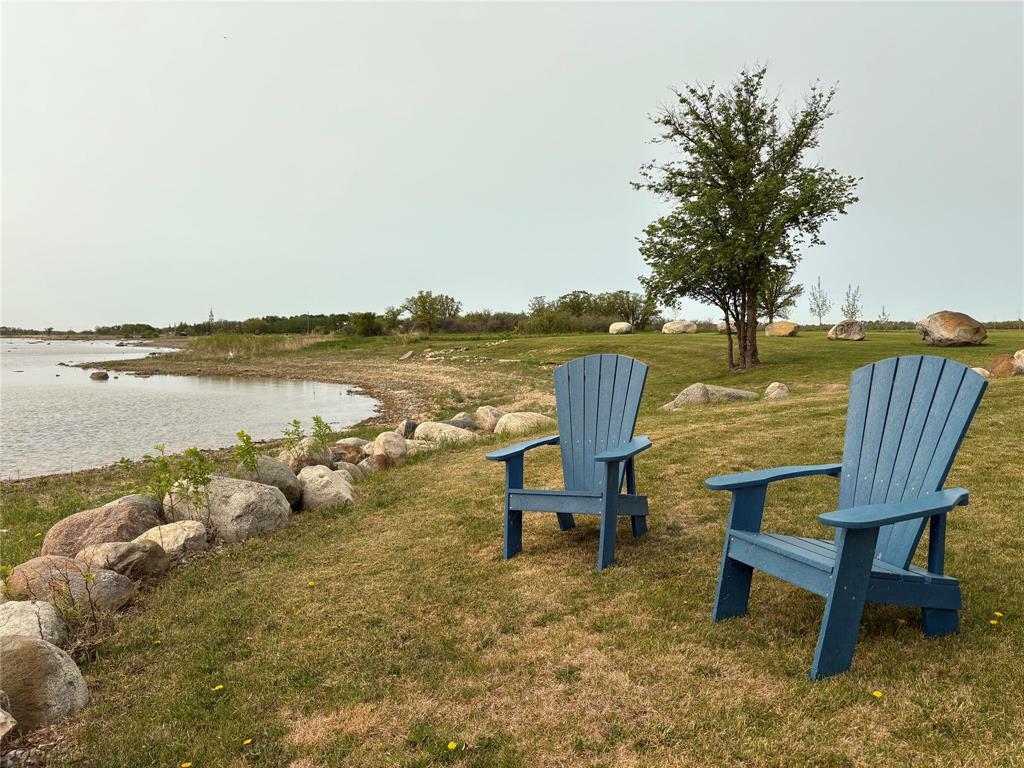 Property Photo:  77 Lakeview Drive South  MB R0L 2A0 
