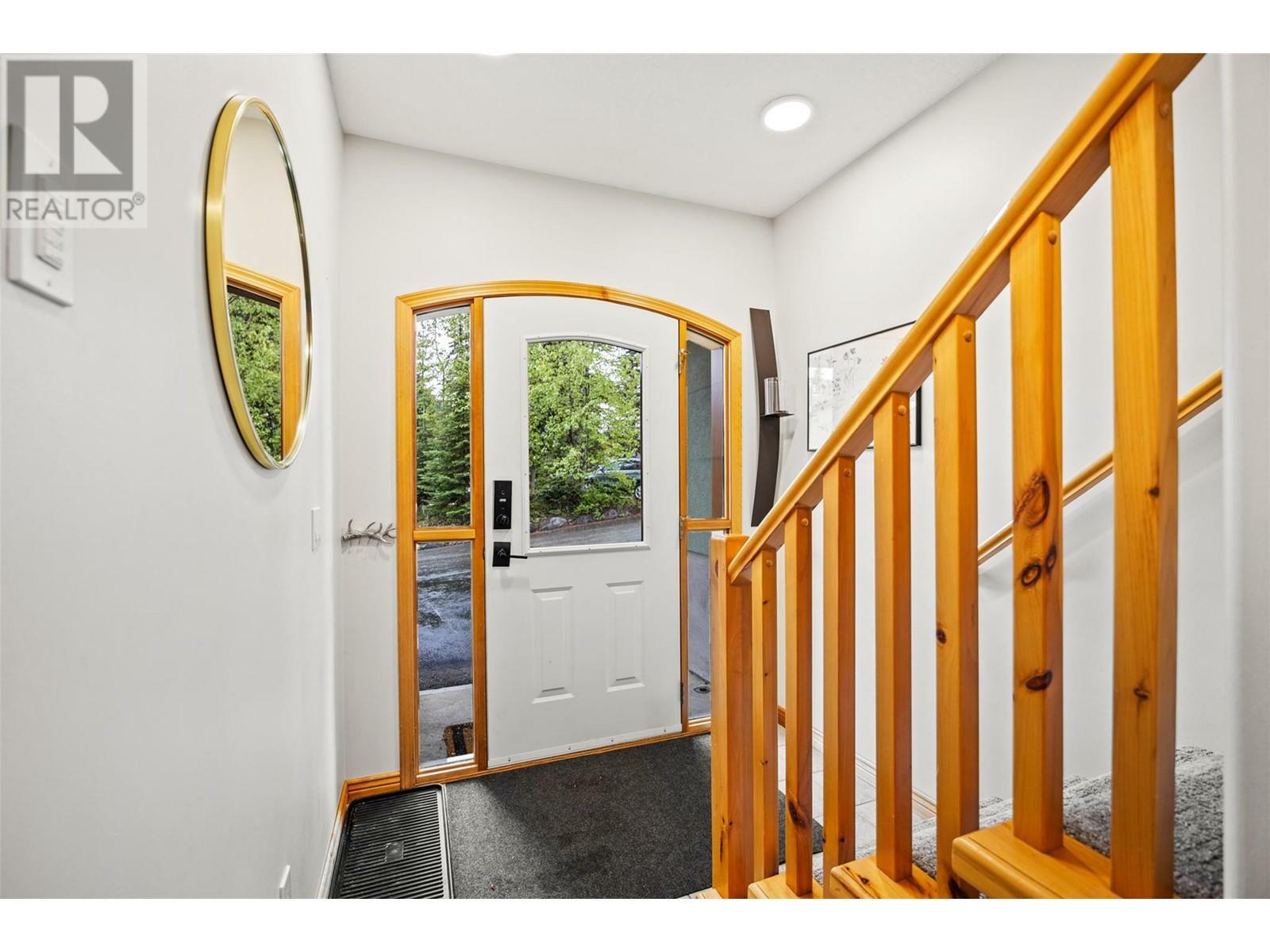 Property Photo: 3320 Village Place 31 BC V0E 5N0