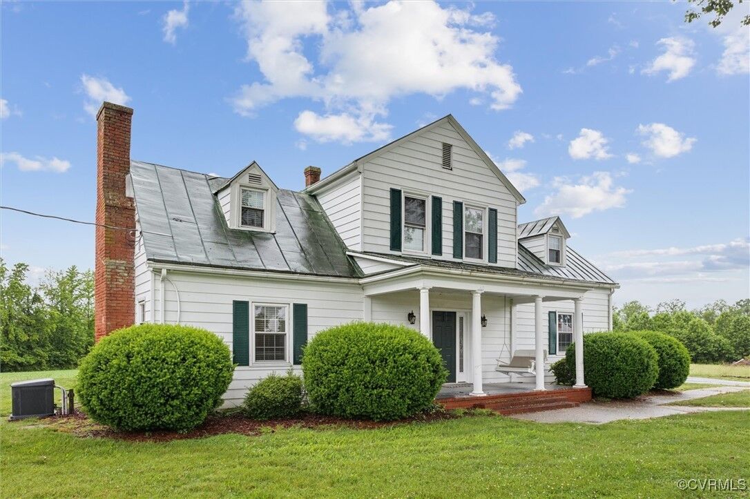 Property Photo:  29898 The Trail  VA 23110 