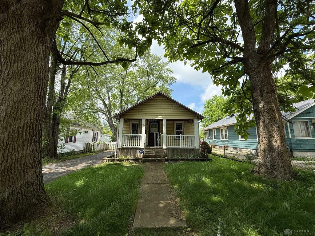 Property Photo: 185 N Northampton Avenue OH 45417