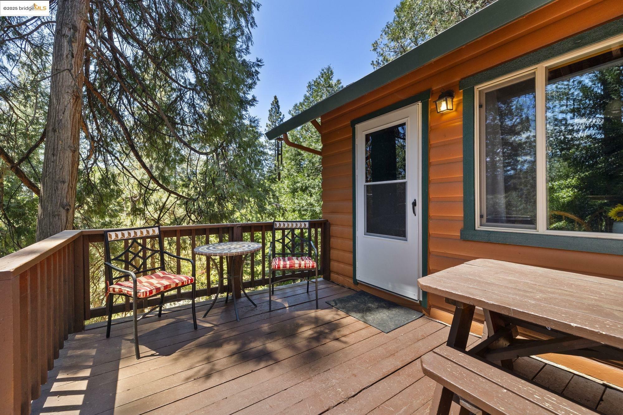 Property Photo: 20836 Hiki Pl. CA 95346