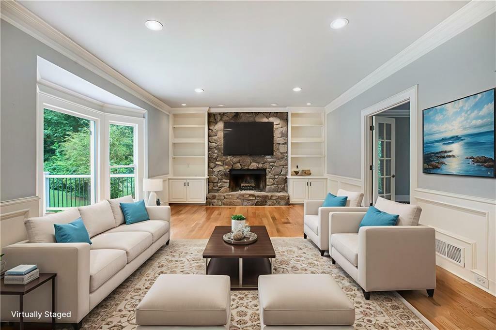 Property Photo: 386 Link Road GA 30022