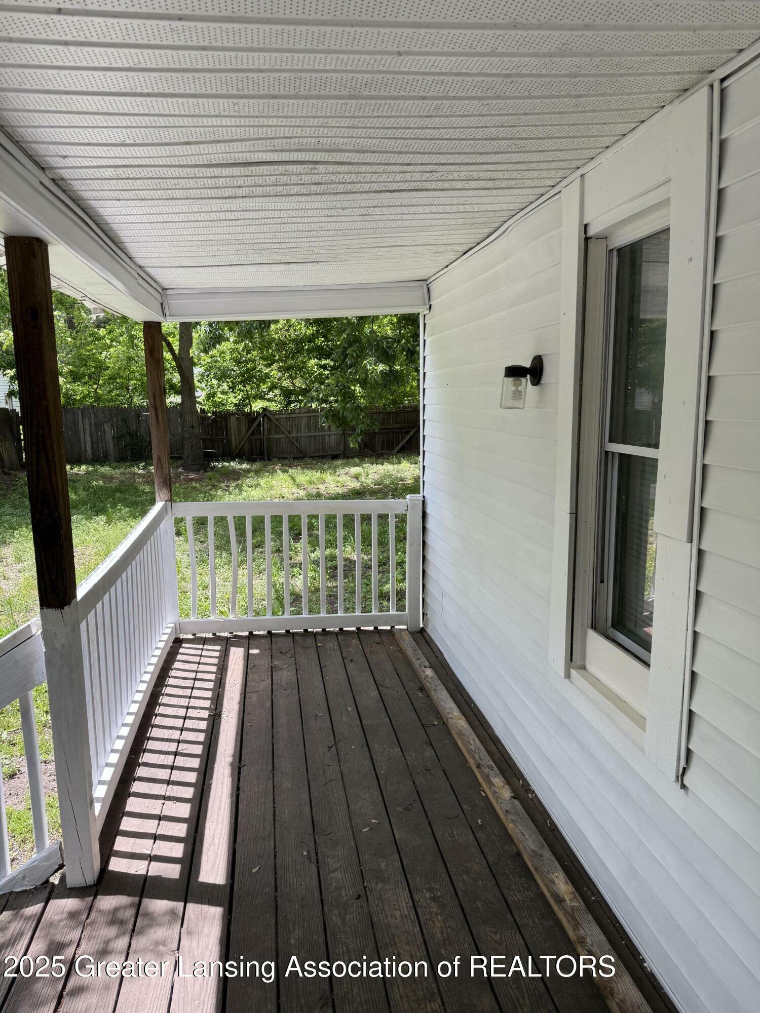 Property Photo: 1618 Lyons Avenue MI 48910