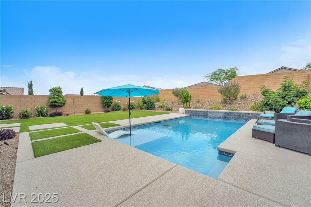 10601 Skye Arroyo Avenue  Las Vegas NV 89166 photo
