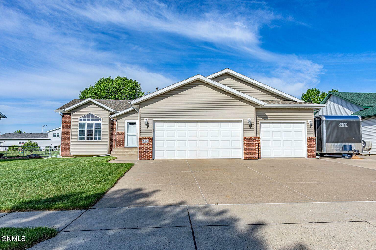 Property Photo:  3026 Wisconsin Dr  ND 58503 