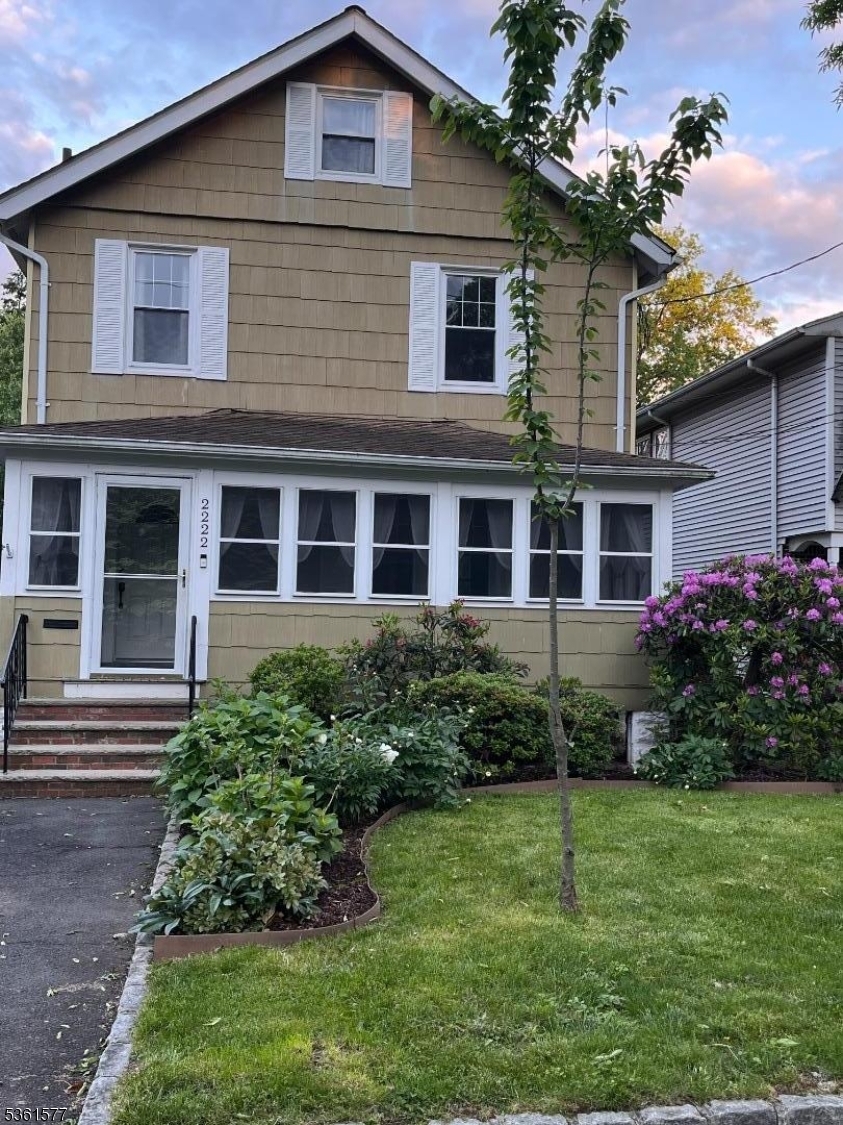 Property Photo: 2222 Algonquin Dr 1 NJ 07076