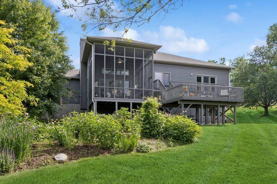 Property Photo: 53 Kennedy Pkwy IA 52246