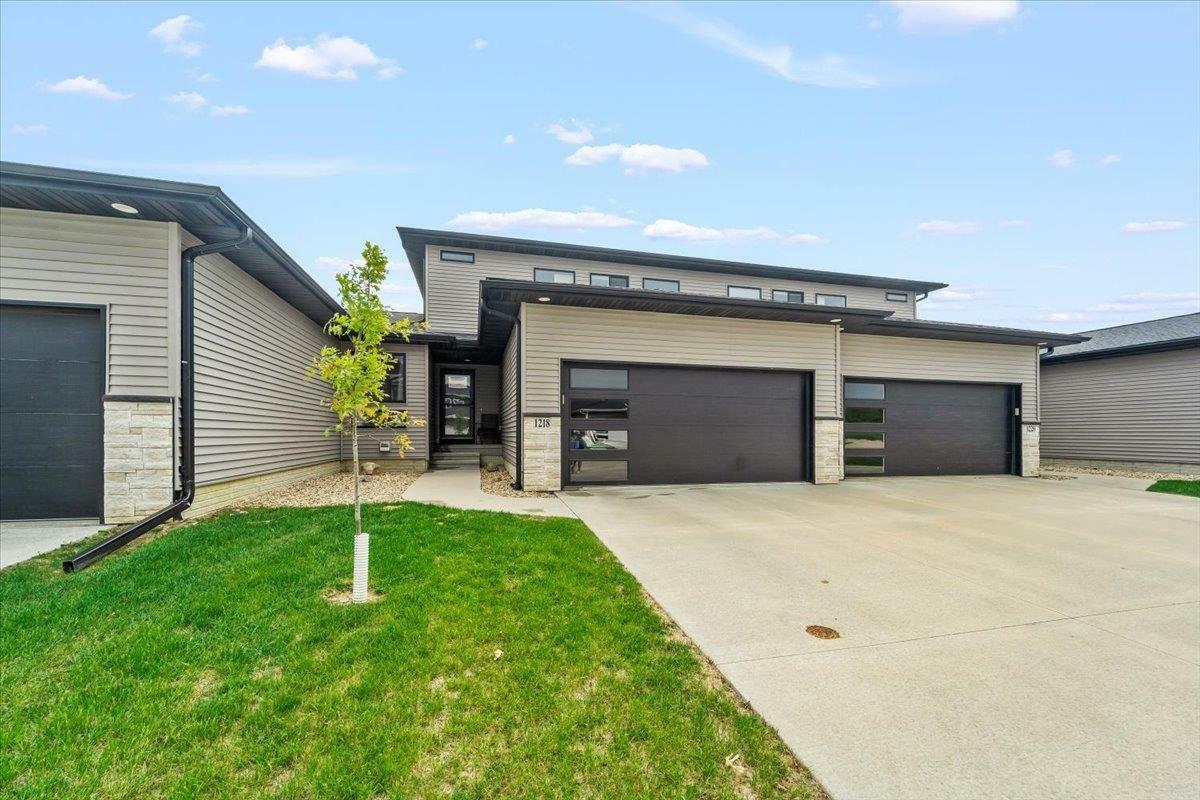 Property Photo: 1218 Loren Drive IA 50613