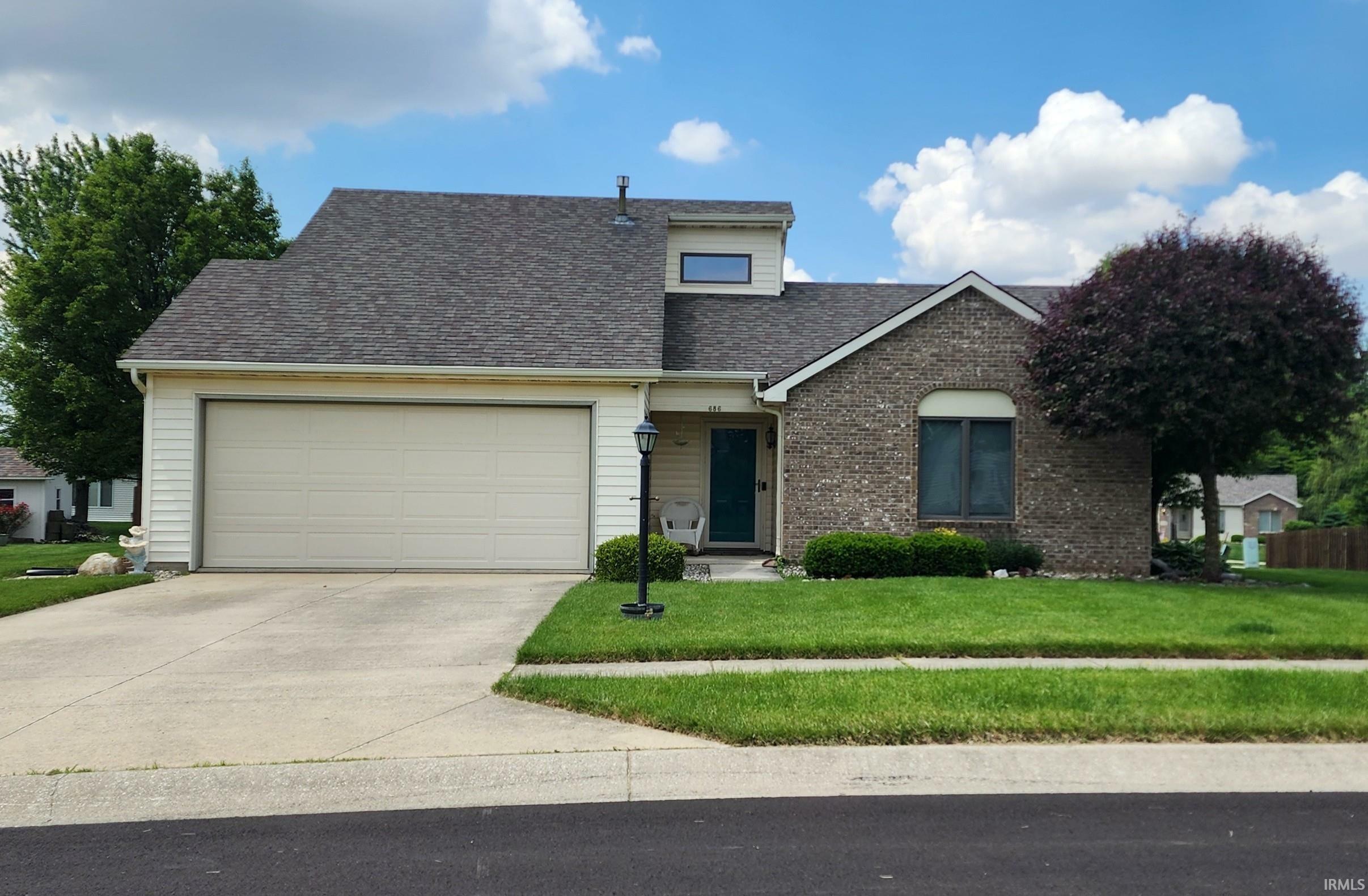 Property Photo: 686 Frederick Crossing IN 46783