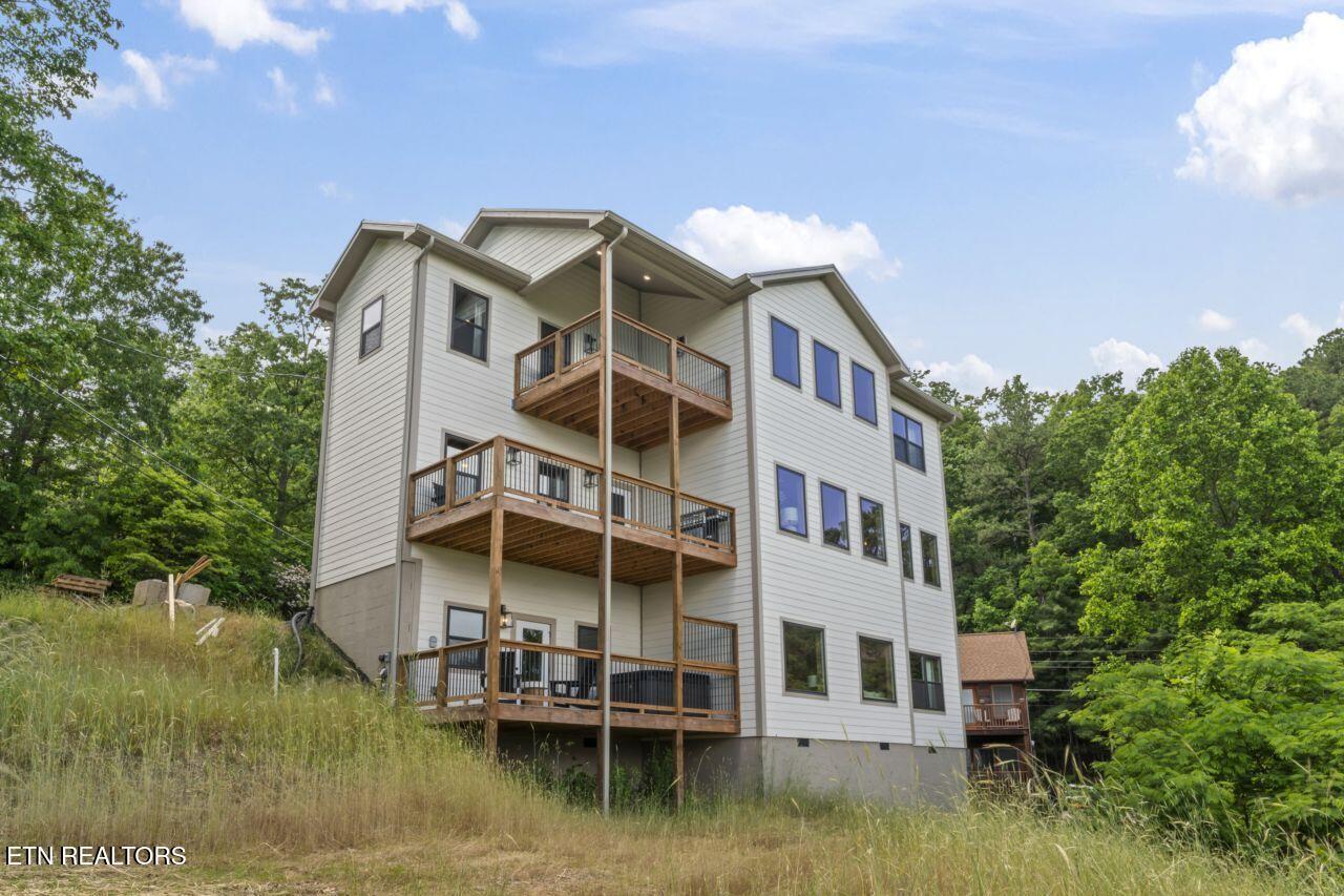 Property Photo: 1143 Upper Alpine Way 1 TN 37738