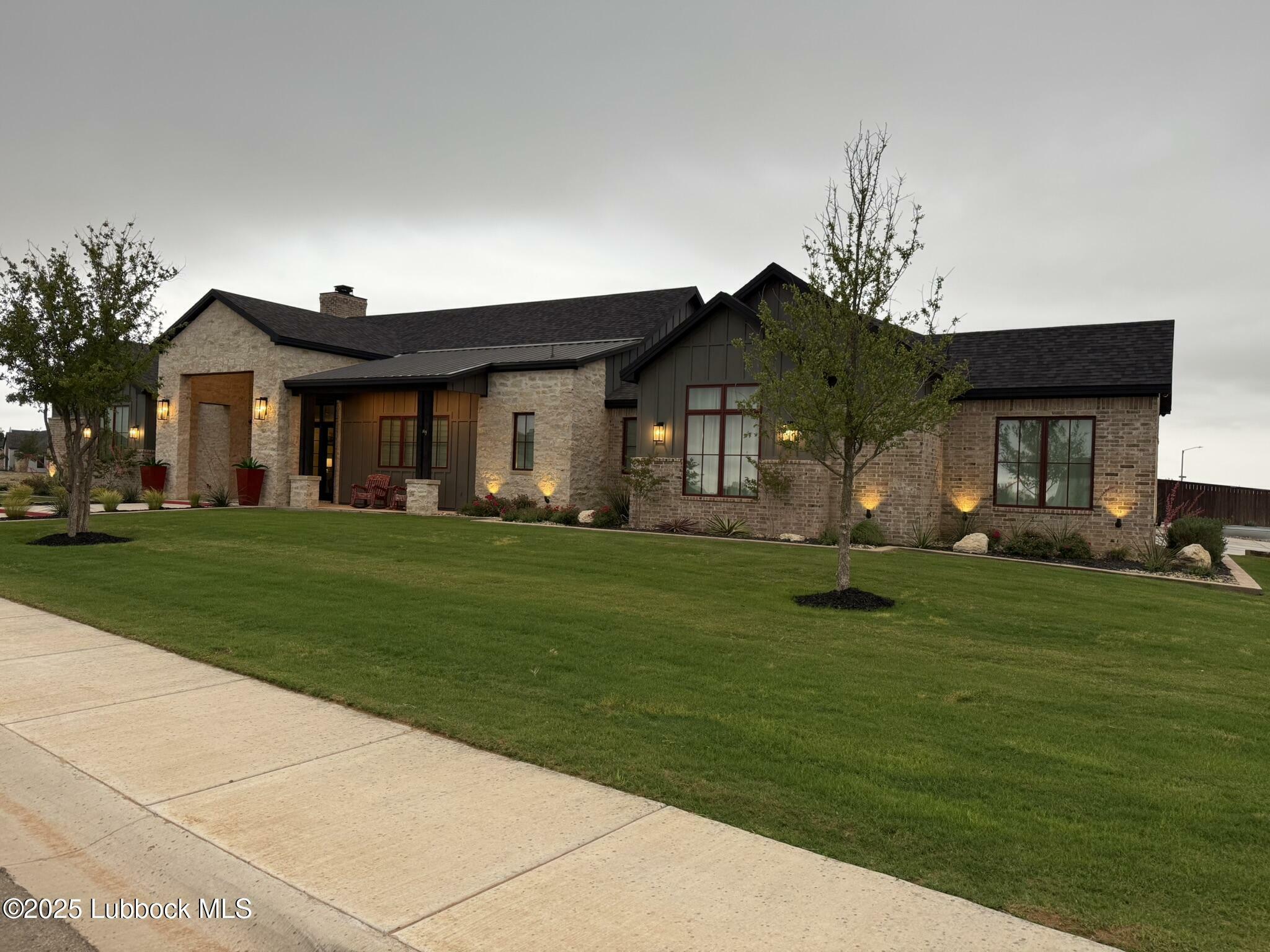 Property Photo: 7733 46th Street TX 79407