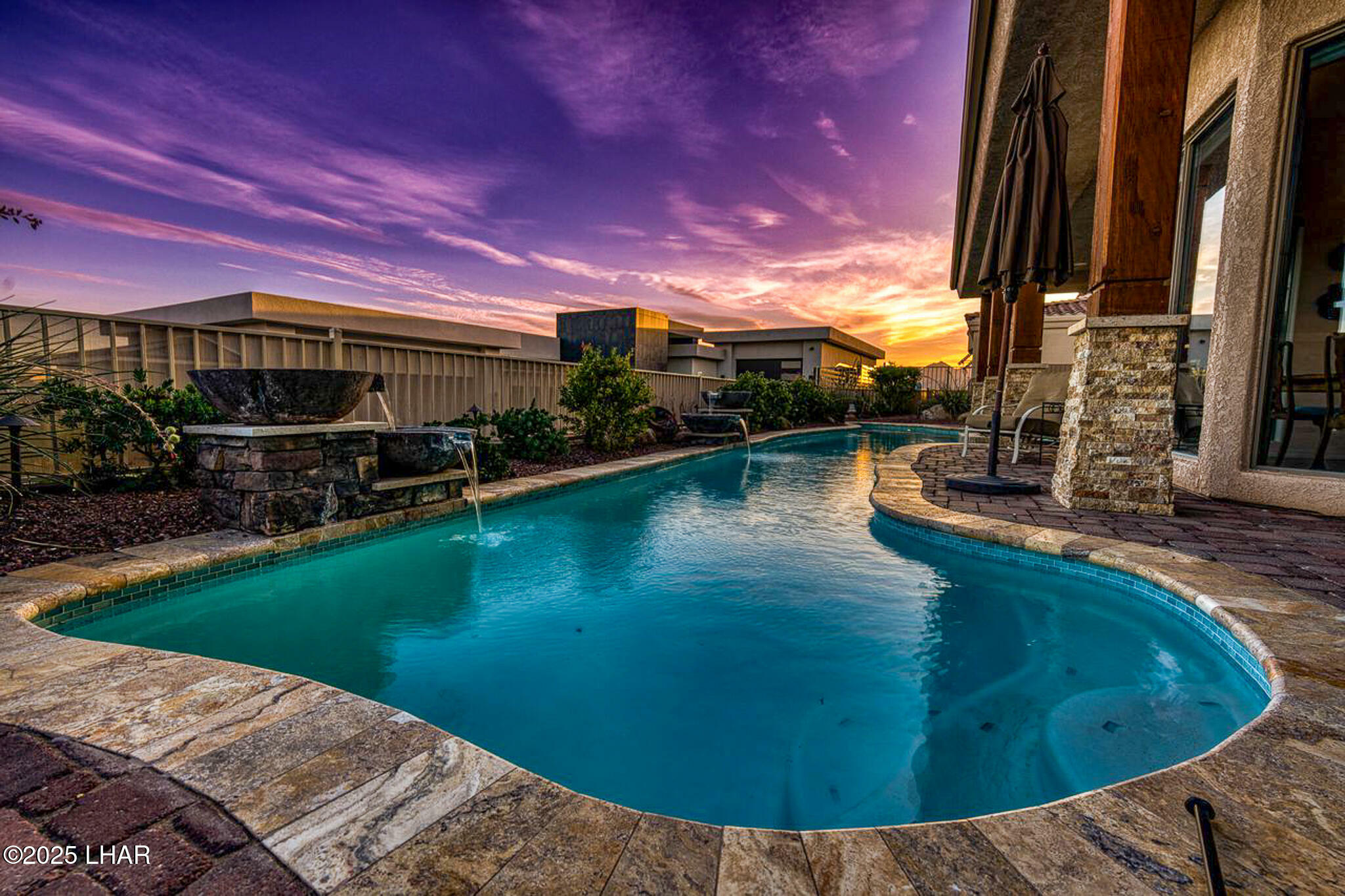 Property Photo: 1882 E Tradition Ln AZ 86404