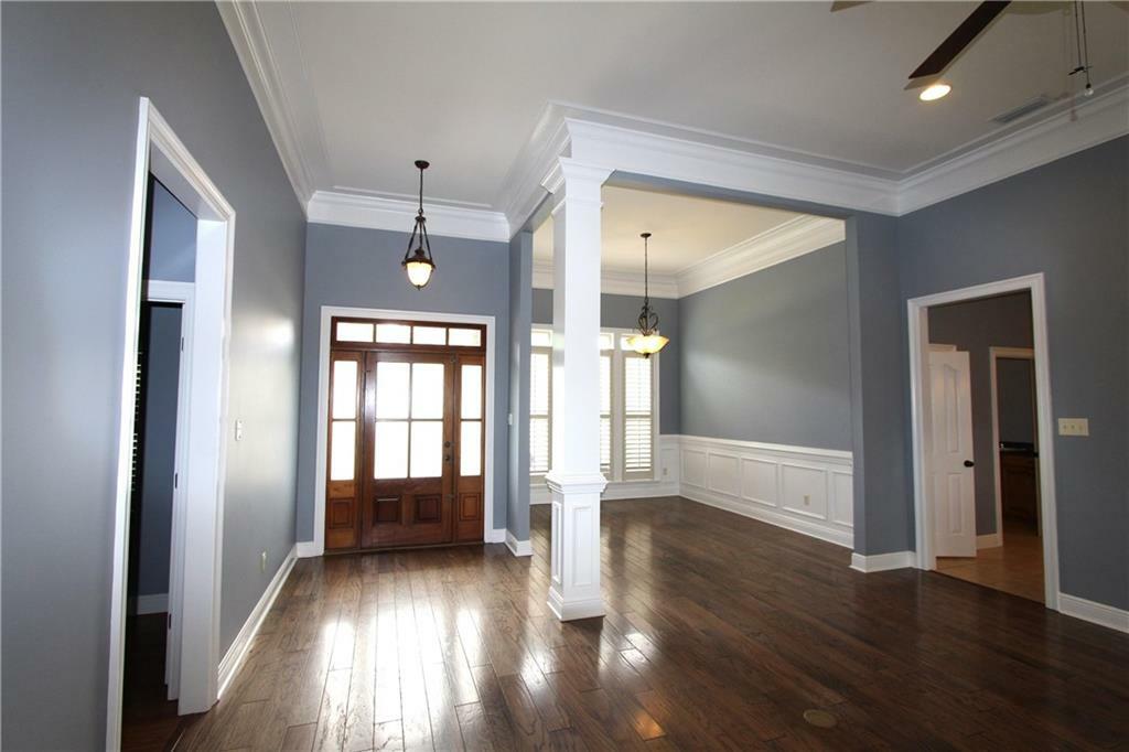 Property Photo: 9948 Sommerset Drive AL 36526