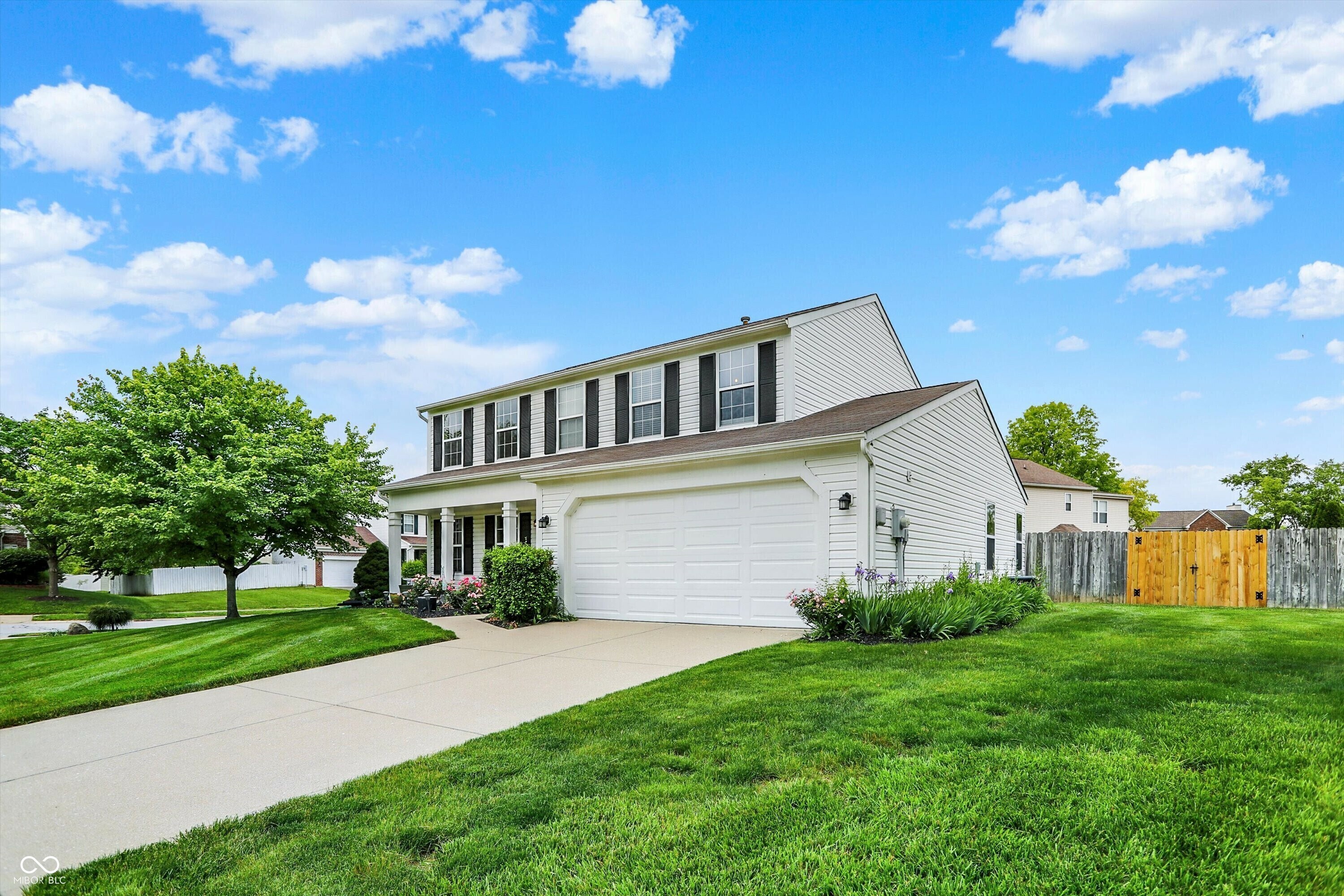 Property Photo: 1234 Breaside Circle IN 46143