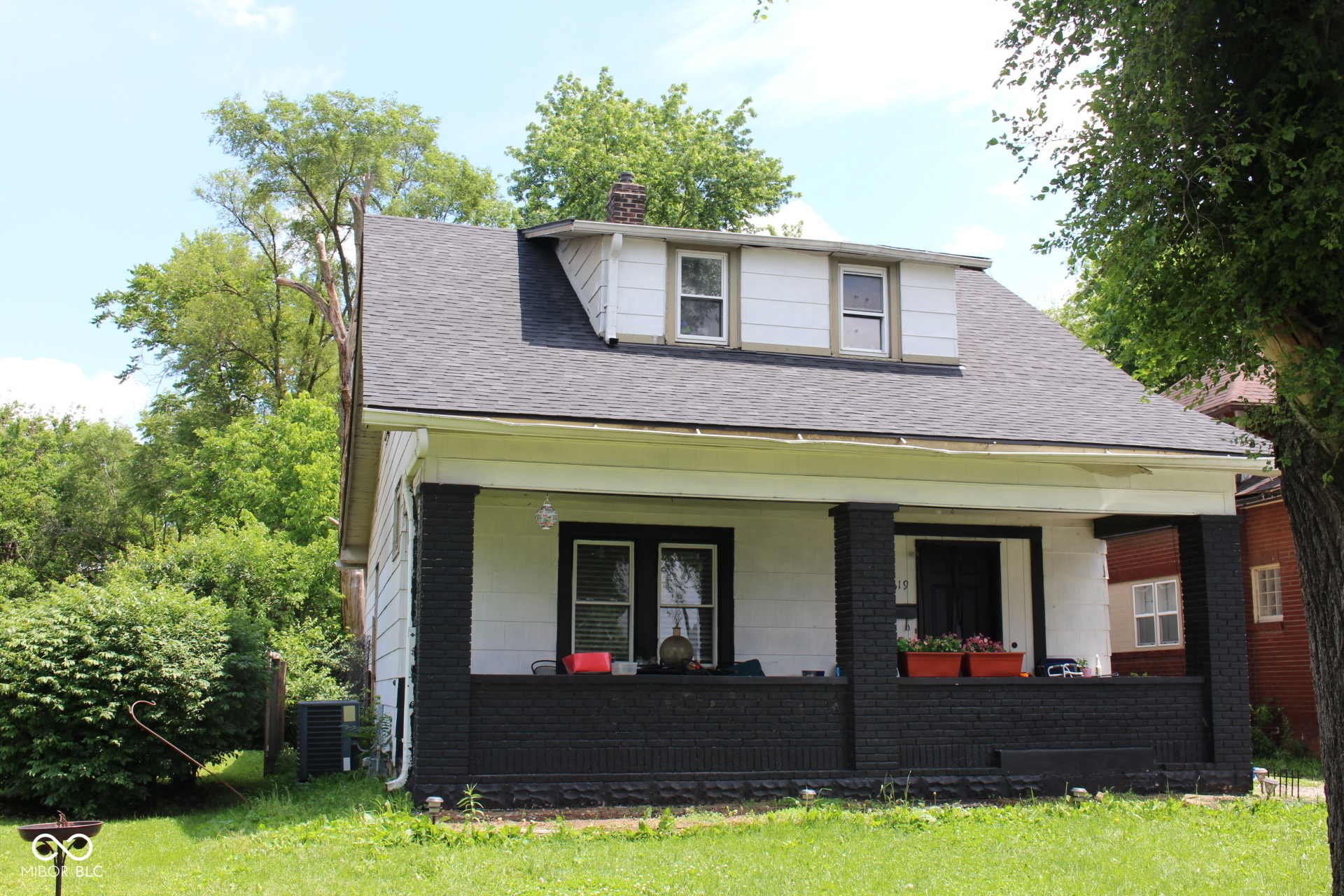 Property Photo: