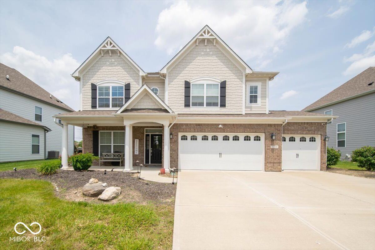 Property Photo:  1220 Greenwood Station Boulevard  IN 46143 