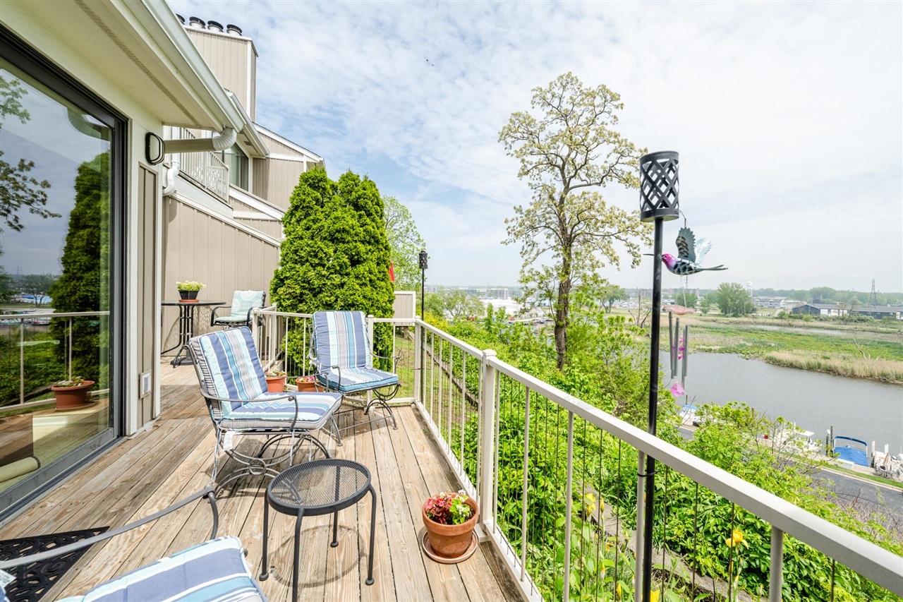 Property Photo: 193 Wayne Street MI 49085