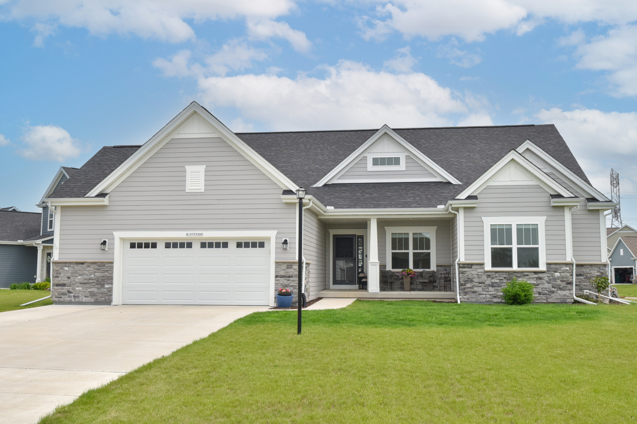 W197n5080 Cypress Ct  Menomonee Falls WI 53051 photo