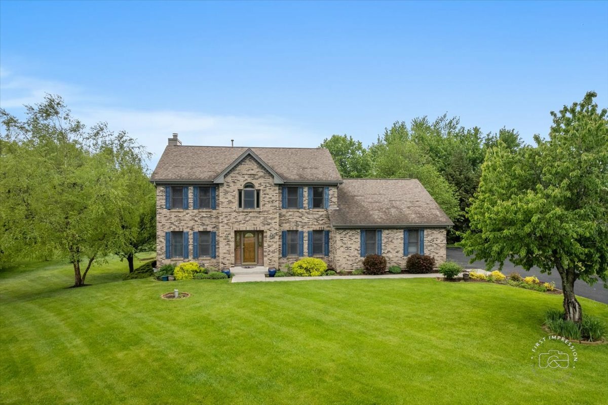 Property Photo: 10N738 Prairie Crossing IL 60124