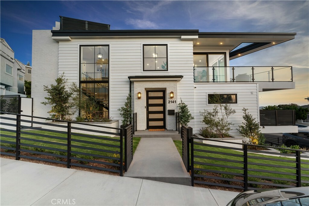 Property Photo: 2141 Circle Drive CA 90254