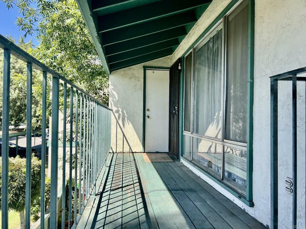 Property Photo:  1817 E Grand Avenue 72  CA 92027 
