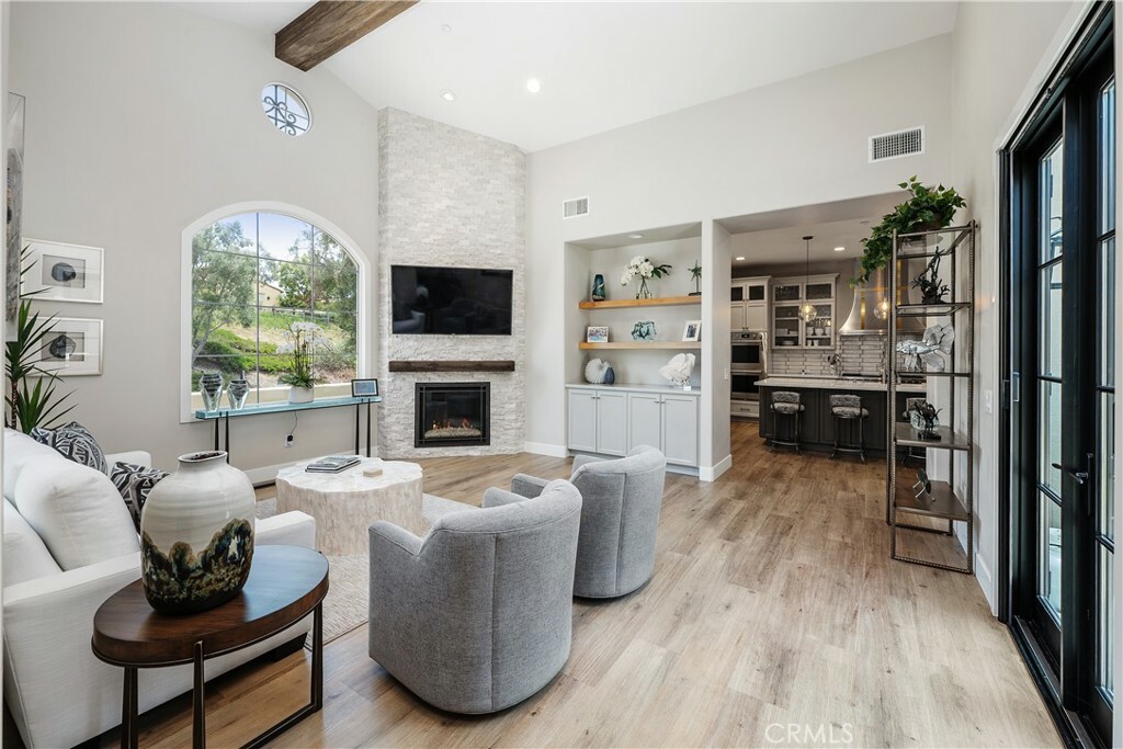 Property Photo: 8126 Santaluz Village N CA 92127
