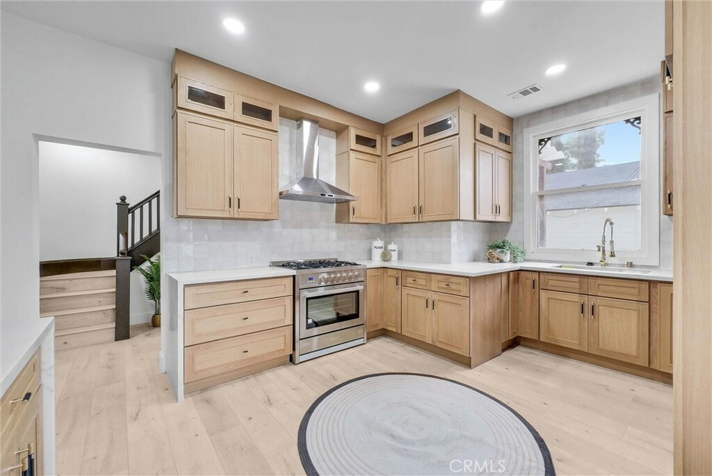 Property Photo:  239 N San Antonio Avenue  CA 91786 