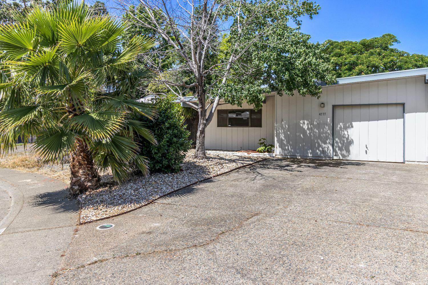 Property Photo: 4777 Bucknell Court CA 95841