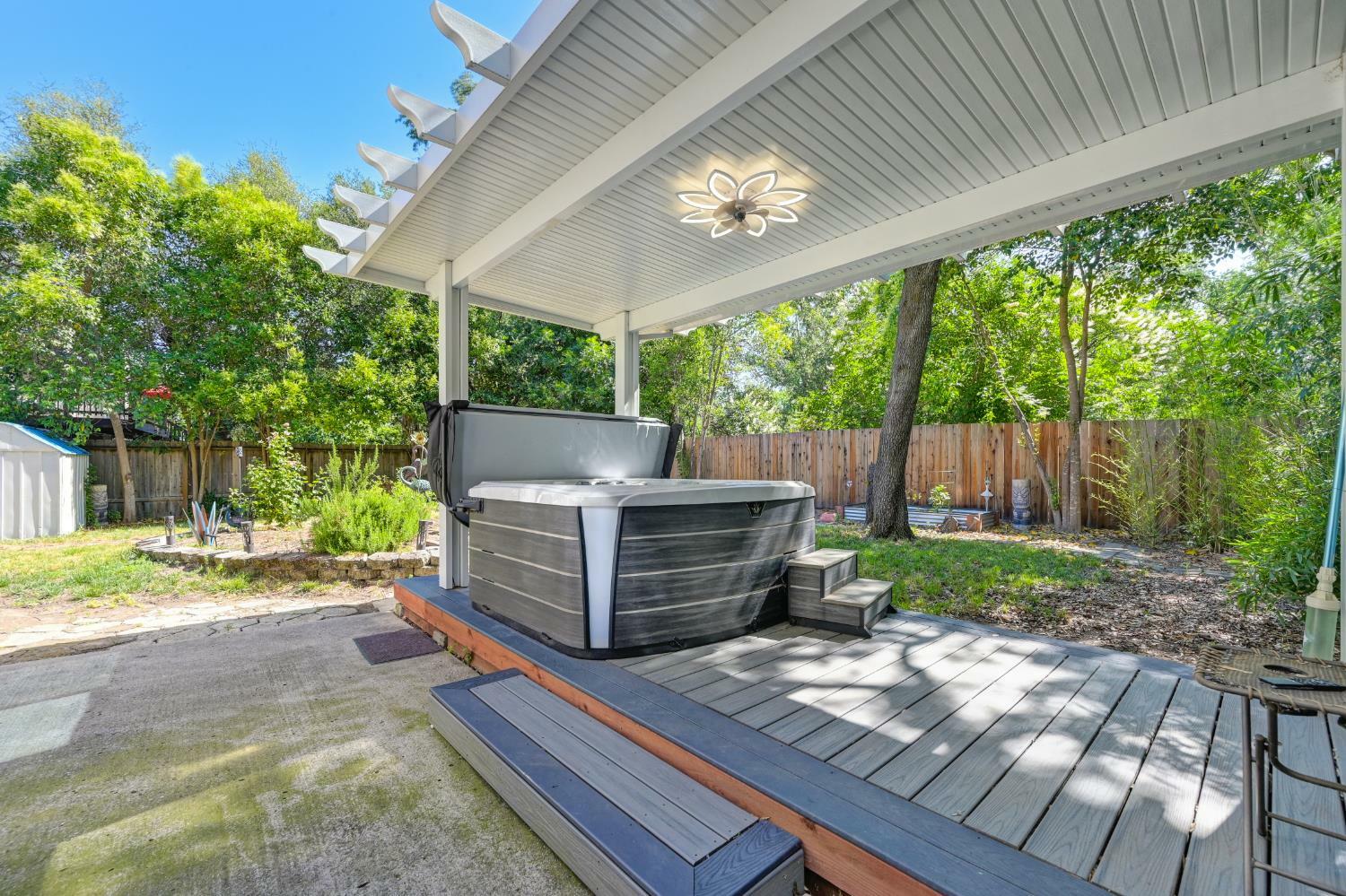 Property Photo: 3955 Stonegate Court CA 95650