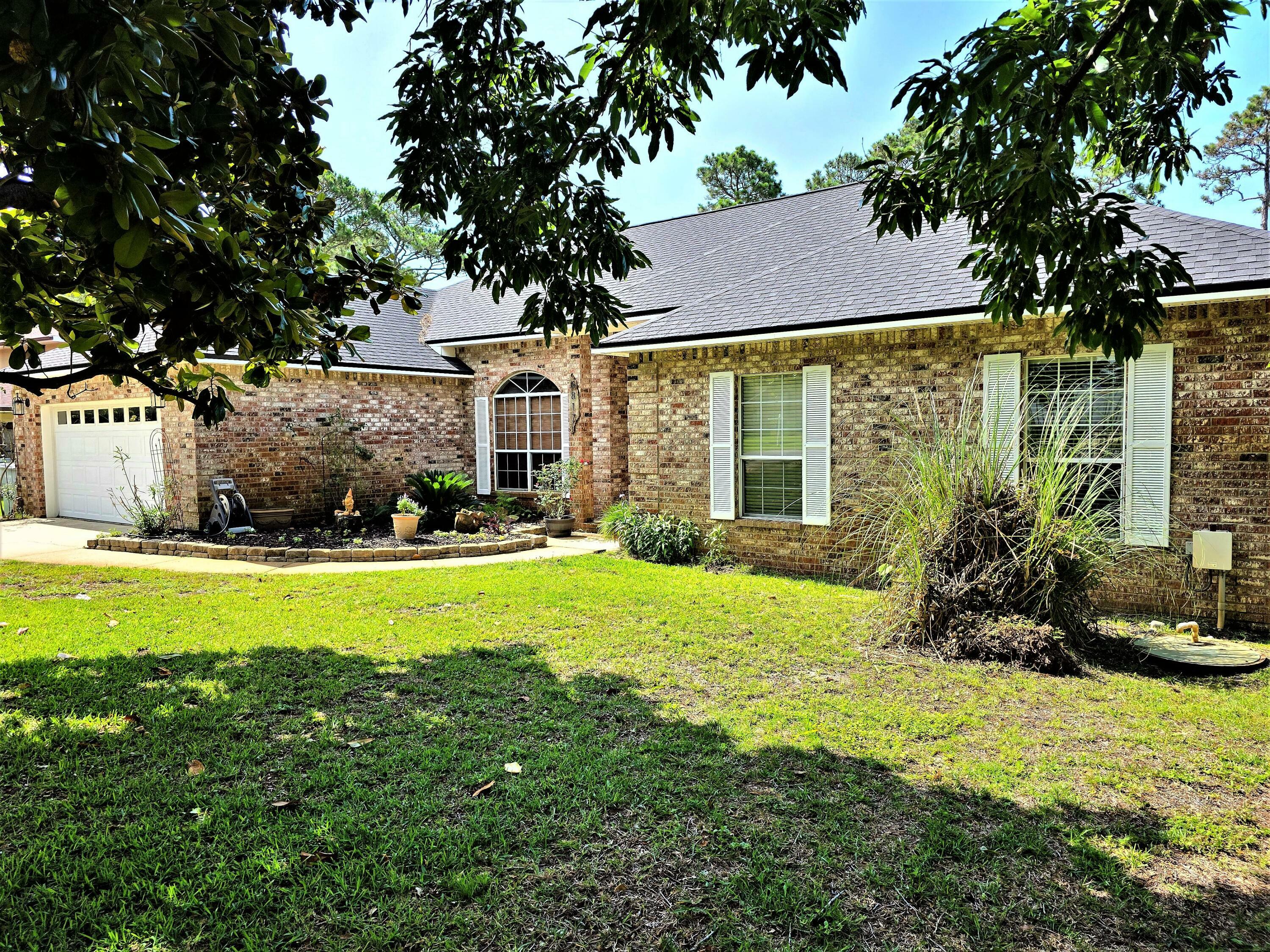 Property Photo: 6817 Tidewater Drive FL 32566