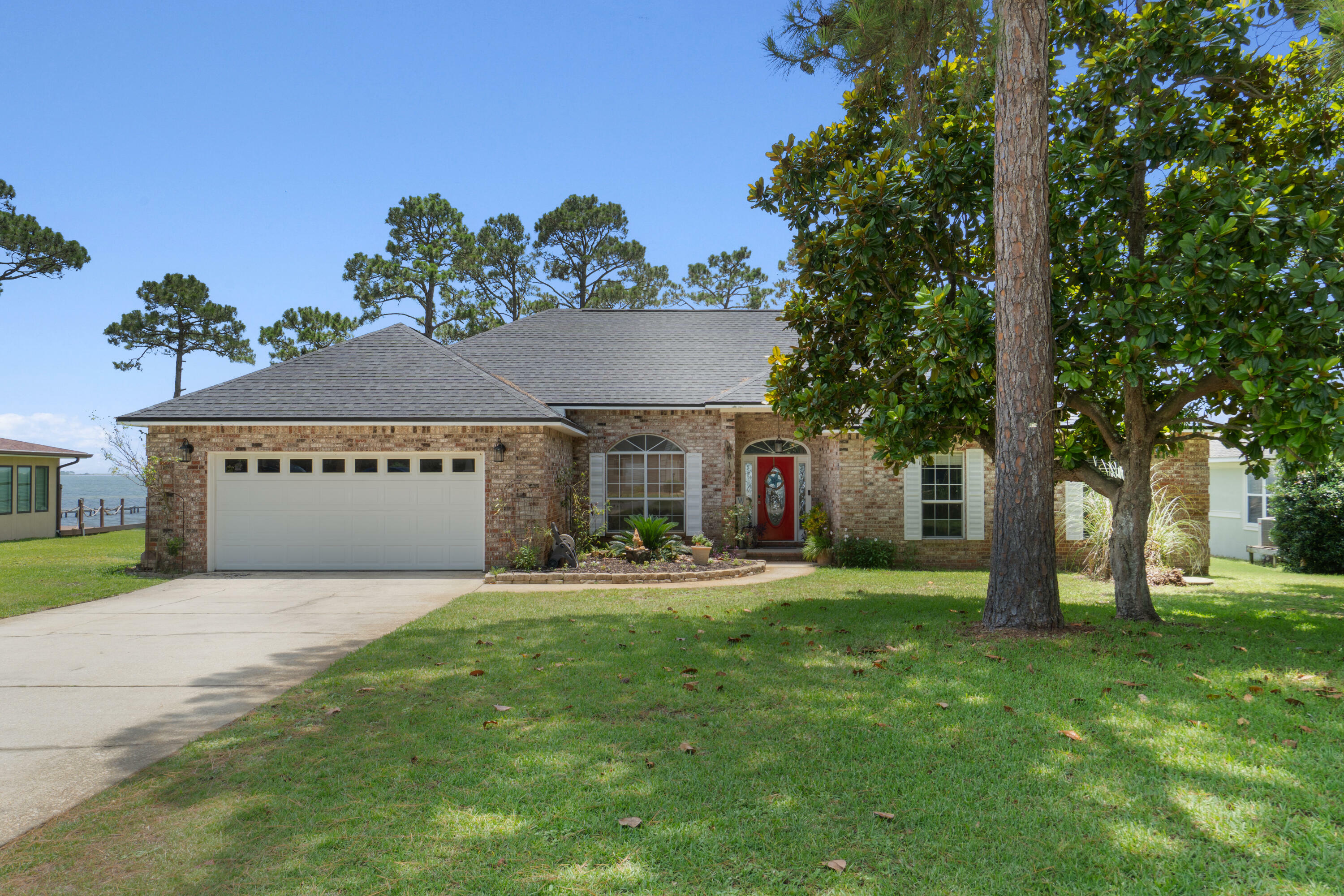 Property Photo: 6817 Tidewater Drive FL 32566