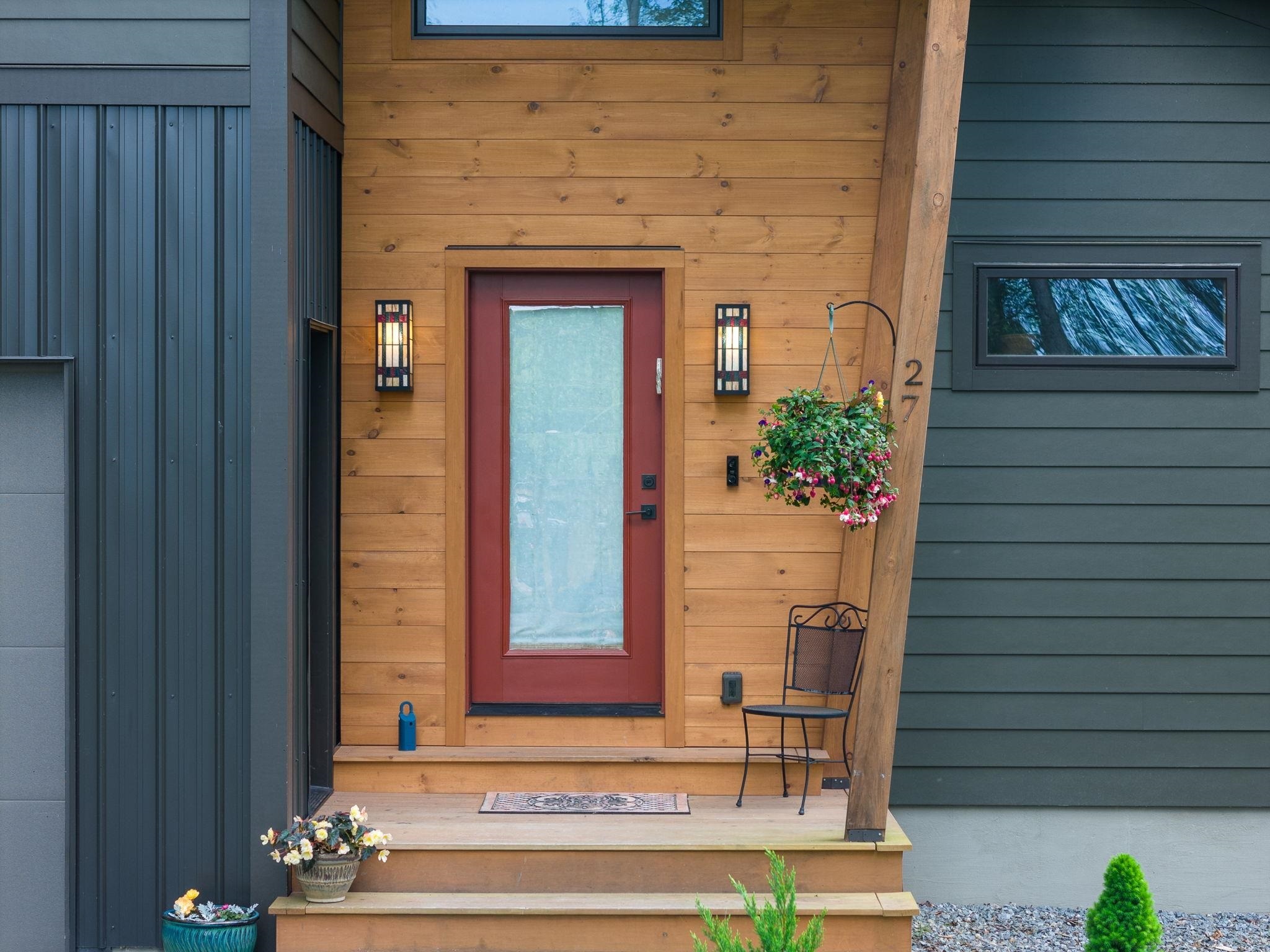 Property Photo: 27 Hanley Lane VT 05452