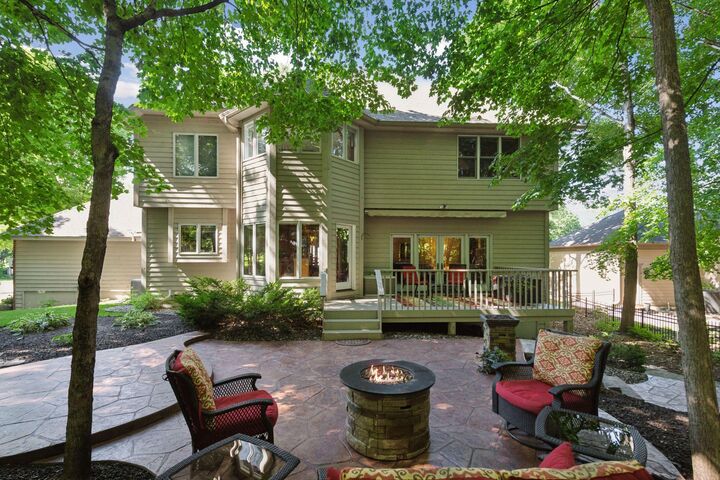 Property Photo:  2825 Ironwood Boulevard  MN 55318 
