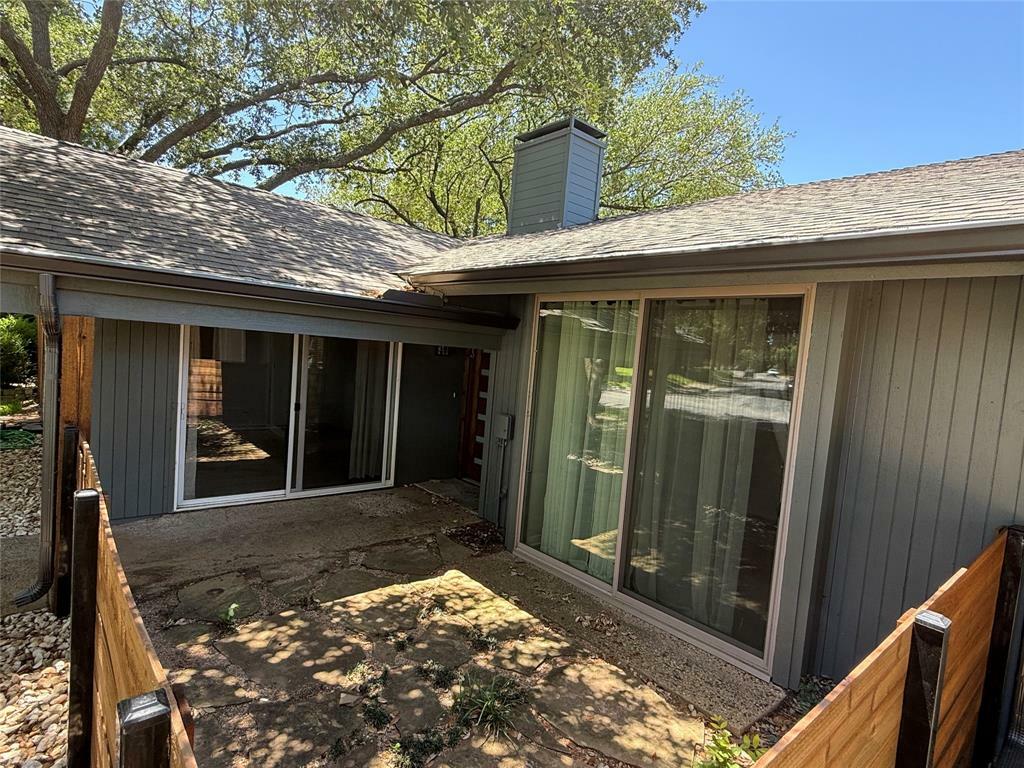 Property Photo:  10527 Sandpiper Lane  TX 75230 