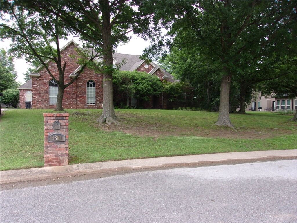 Property Photo: 3800 Tanglewood Drive AR 72764