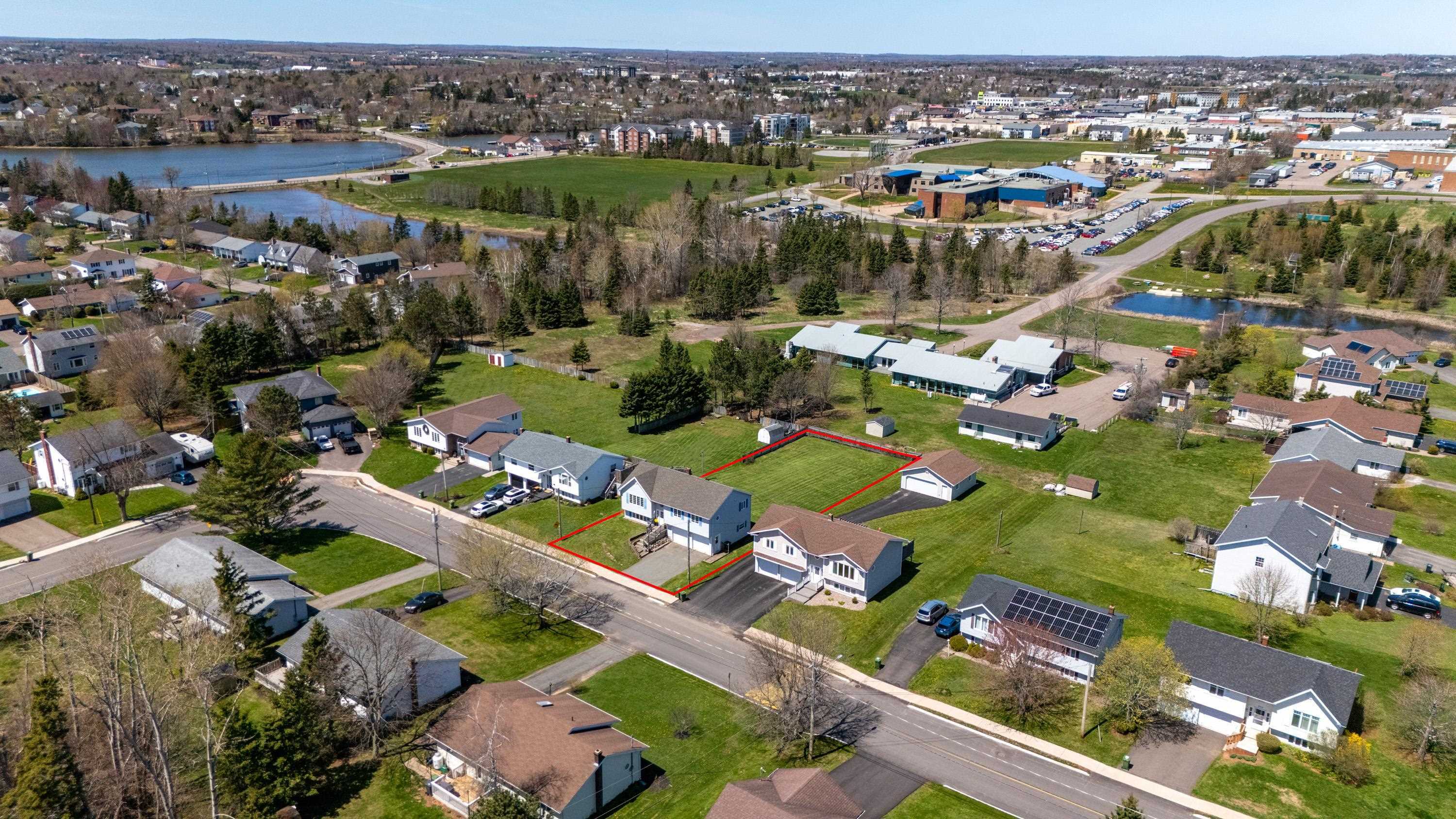 Photo de la propriété: 642 Queen Street PE C1A 9C9