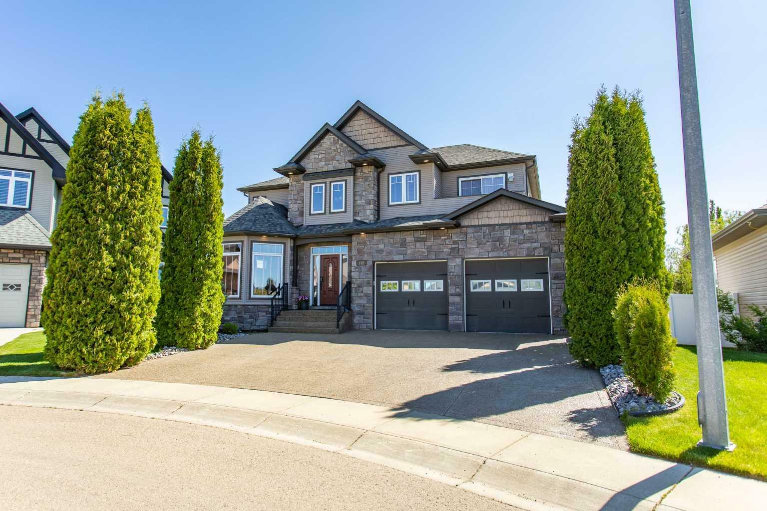 112 Illingworth Close  Red Deer AB T4R 0B1 photo