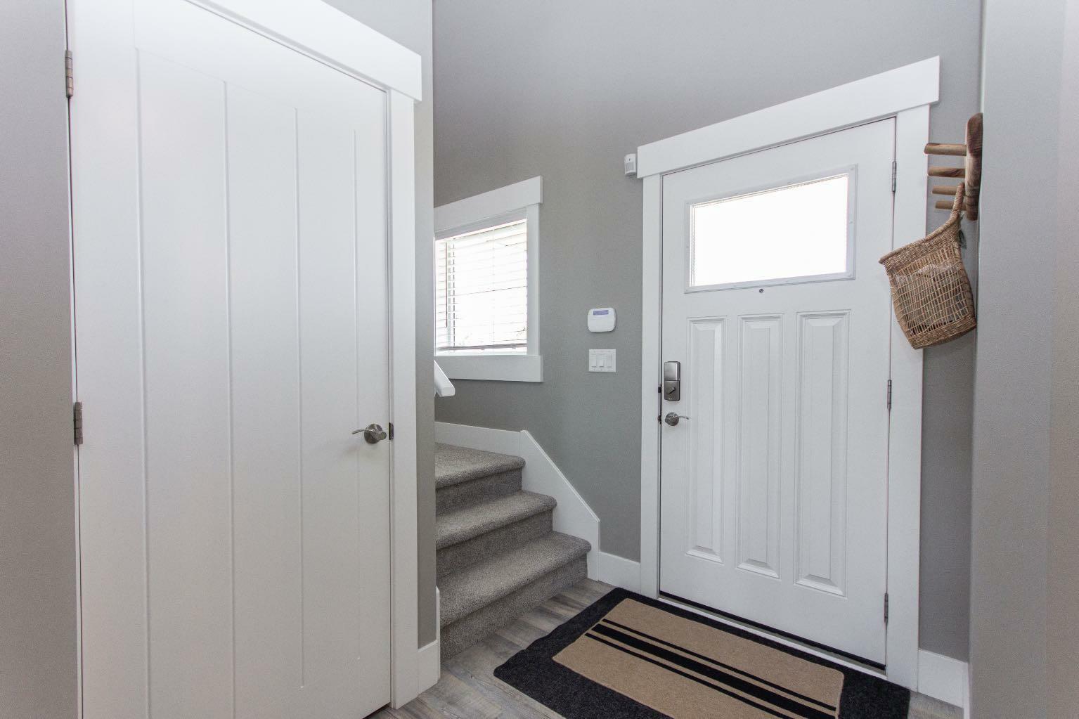 Property Photo: 367 Lancaster Drive AB T4R 0R1
