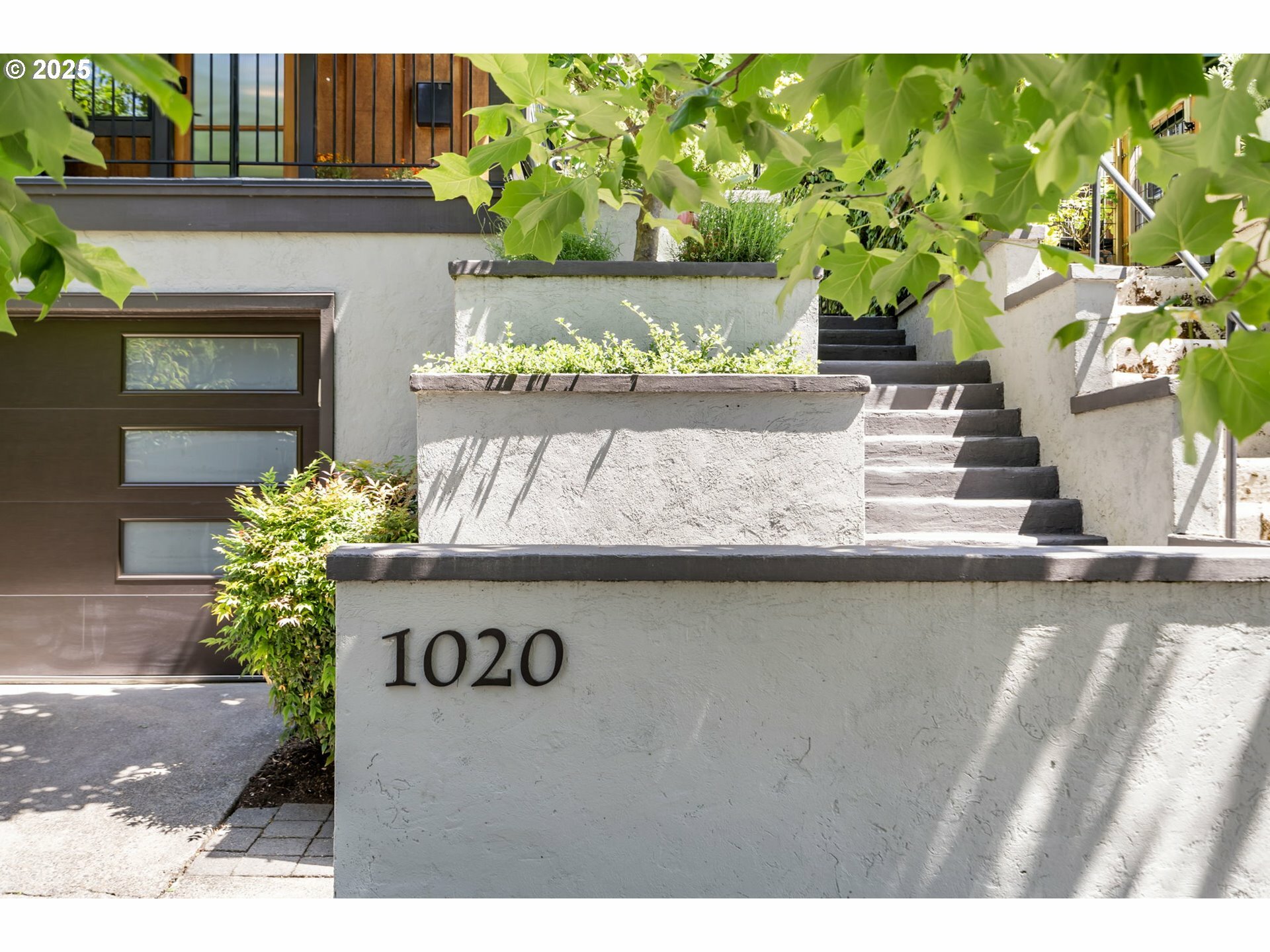 Property Photo: 1020 SE 22nd Ave OR 97214