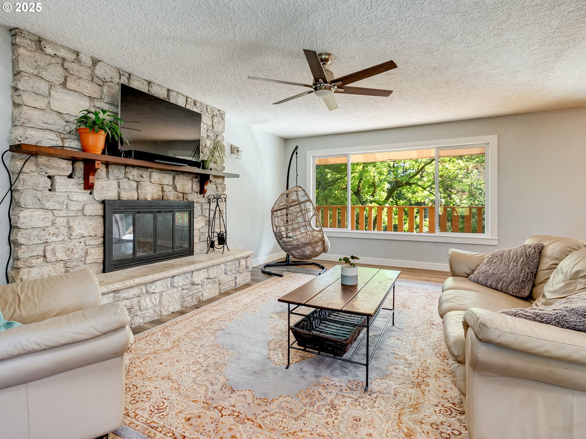 Property Photo: 23725 NE 16th St WA 98607