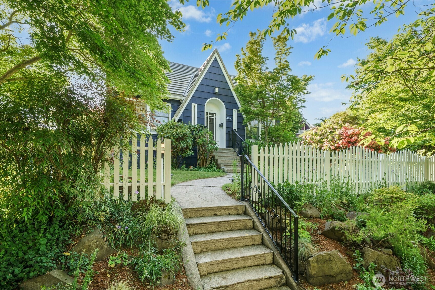 Property Photo: 4537 46th Avenue SW WA 98116