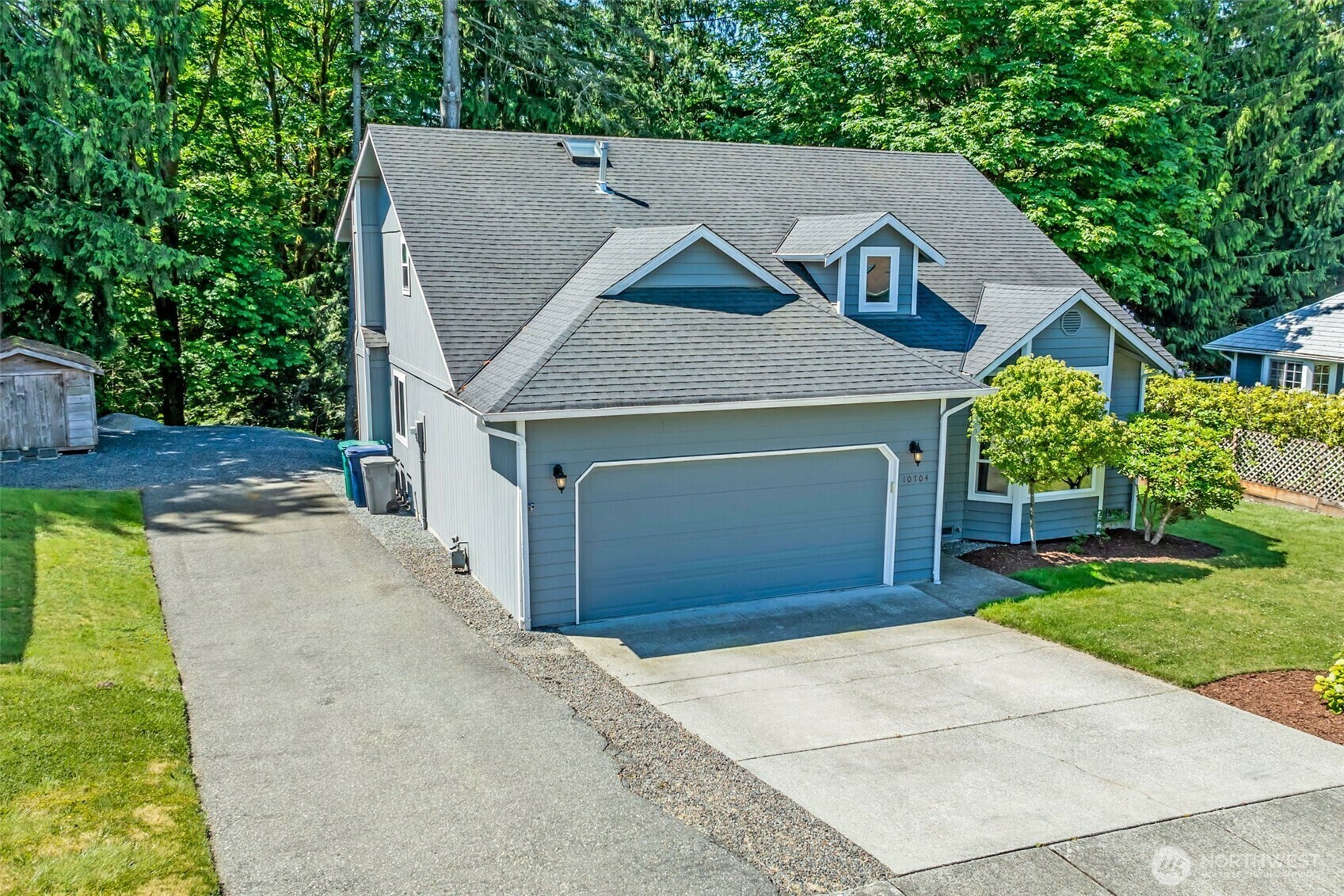 Property Photo: 10704 25th Place NE WA 98258