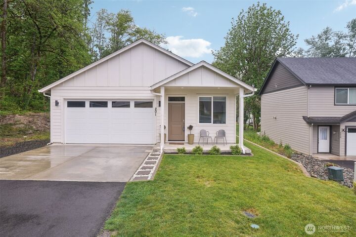 201 SE Alder Street  Winlock WA 98596 photo